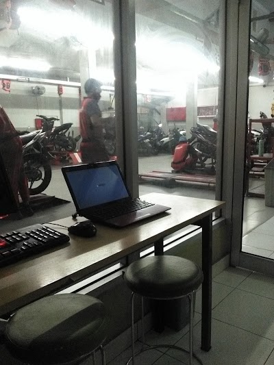 Photos of Yamaha Agung Motor Center