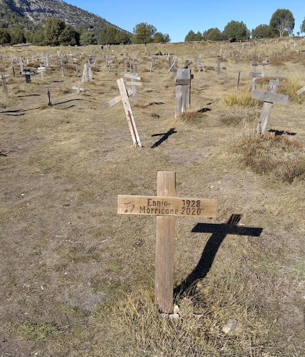 Cementerio película El Bueno, el Feo y el Malo. - Thumbnail