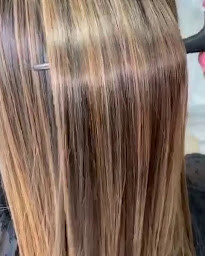 Photo n°37 de Les ciseaux de Jo à Gréasque (Barbier)