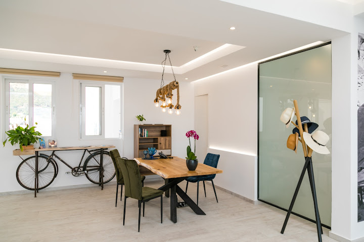 Blue Bay Lifestyle by null