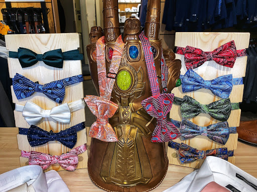 Knight's Menswear Gallery - United States