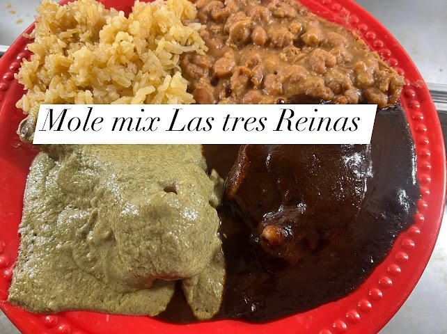 Las Tres Reinas by null