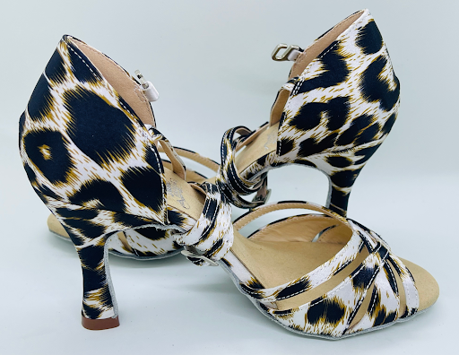 Feeling Dance Shoes - Thumbnail