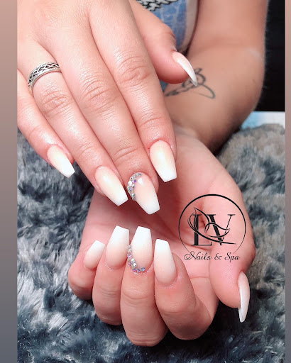 LV Nails - spa pedicure