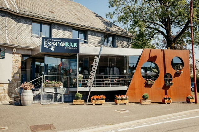 Esscobar by Tom — photo
