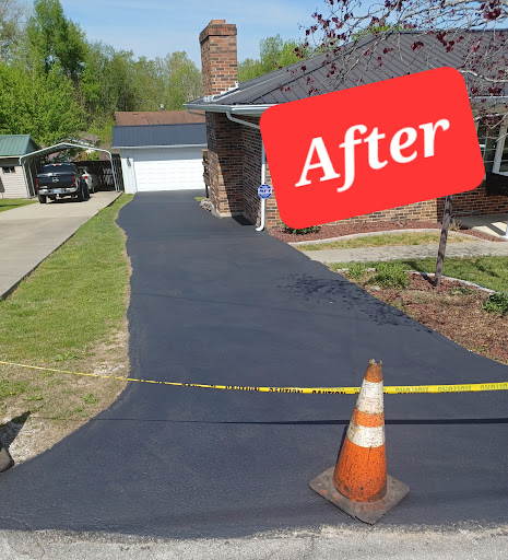 Kickin Asphalt Sealcoating & Repair - Thumbnail