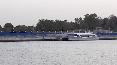 Photos of dubai station water bus