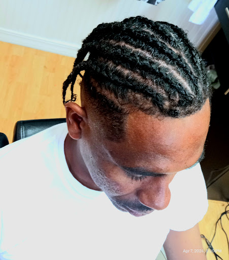Paisana Barbershop and salon - Thumbnail