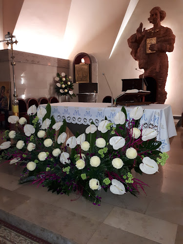Godziny otwarcia Kościół Boskiego Zbawiciela w Zakrzówku