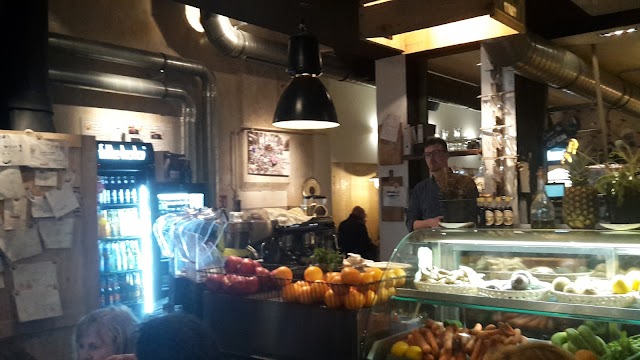 Leo's Juice & Burger
