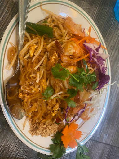 Thai Family Sisters Restaurant - Thumbnail