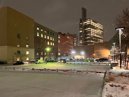 300 Carlton St Parking - Thumbnail
