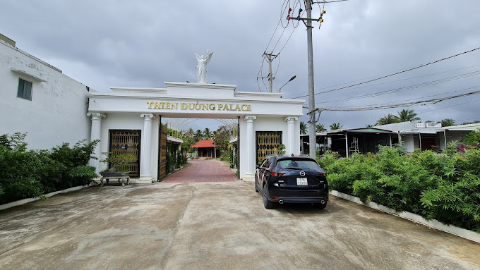 TRUNG TÂM HỘI NGHỊ THIÊN ĐƯỜNG PALACE