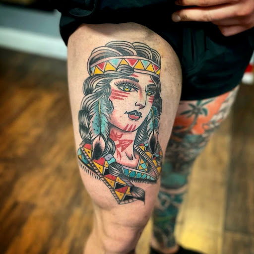 Red Wave Tattoo & Art Gallery - Thumbnail