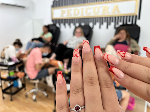 Oro Nails - Visual