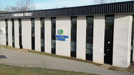 Family Tree Dental - Rosemar