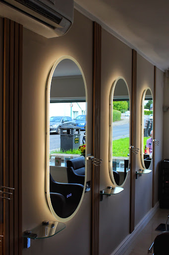Carter Ireland hair studio
