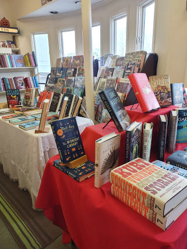 Poor Richards' Booksellers - Thumbnail