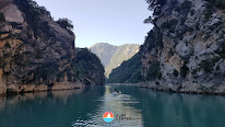 SURF CENTER - Location de Bateaux et Snack - Gorges du Verdon à Les Salles-sur-Verdon