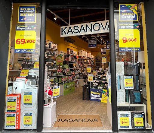 Kasanova Lucca - Visual
