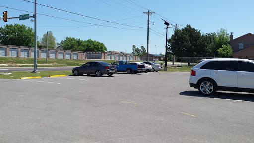 West River Trail Head Parking Gallery - United States