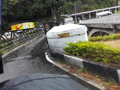 Photos of Weli Oya Bridge