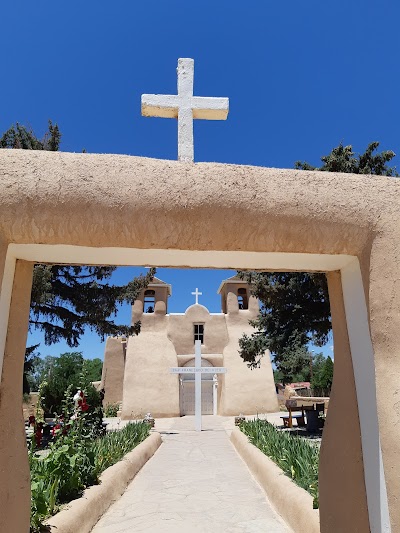 Ranchos De Taos