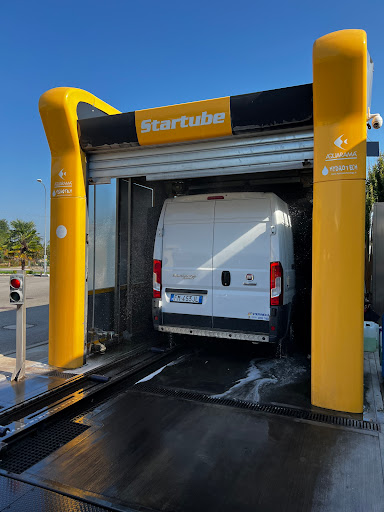 Bubble Car Wash - Thumbnail
