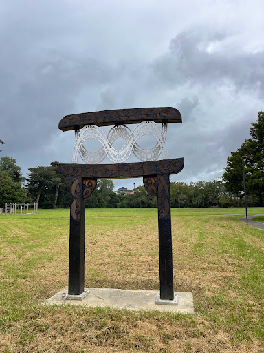Henderson Park Carpark - Thumbnail