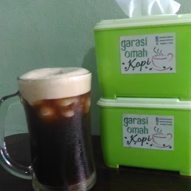 Garasi Omah Kopi, Author: Lusia Endar