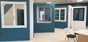 Photo n°7 de Fenetres du Blaisois à Saint-Gervais-la-Forêt (Magasin de stores et de rideaux)