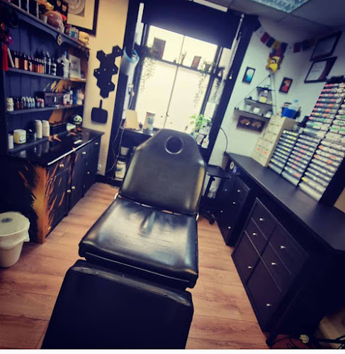 Black Abbey Glasgow - Tatoo shop