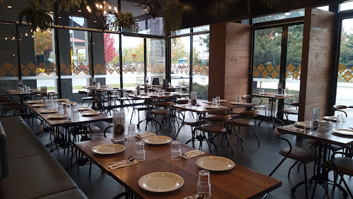 Chong Co Thai Restaurant Greenway Gallery - Australia