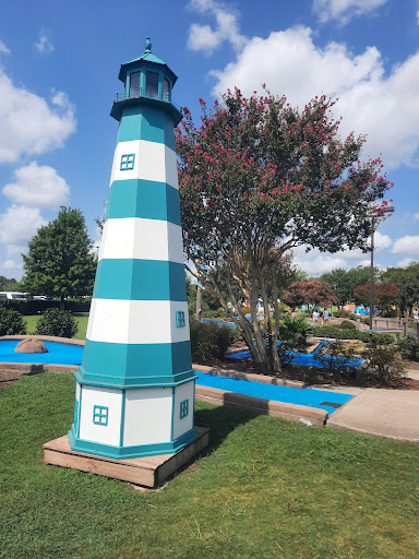 Parrot Island Mini Golf - Thumbnail