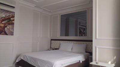 Photos of North Point Hotel