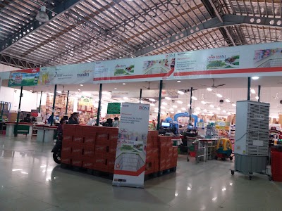 Photos of Yova Supermart