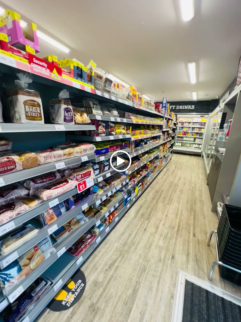 Family Shopper Shieldhill - Braes Minimarket photo 3