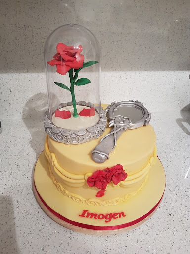 Bee's creative cakes - Visual