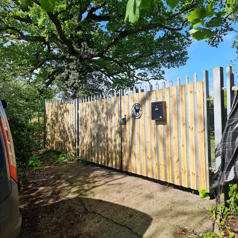 MMRMCARS LTD storage photo 2