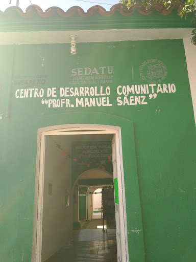 Biblioteca Pública Municipal "Profr. Manuel Sáenz" 793