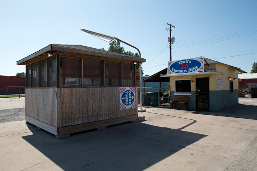 Yank's Famous Barbeque - Thumbnail