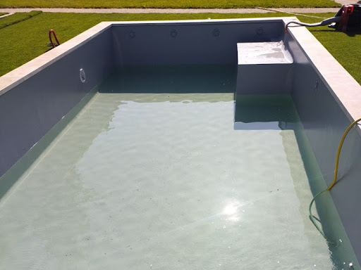 📚 Conseil d'entretien hebdomadaire : Pour maintenir votre piscine en parfait état, assurez-vous de nettoye...