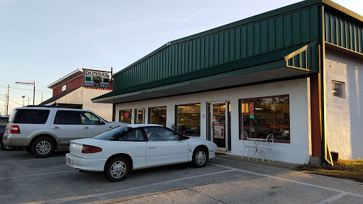 Donna's Bakery & Deli - Thumbnail