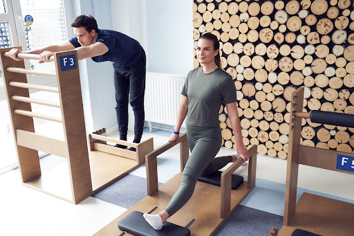 Fitnessstudio OptiMum Training Friedberg - Experte für Muskulatur und Gelenke - Thumbnail