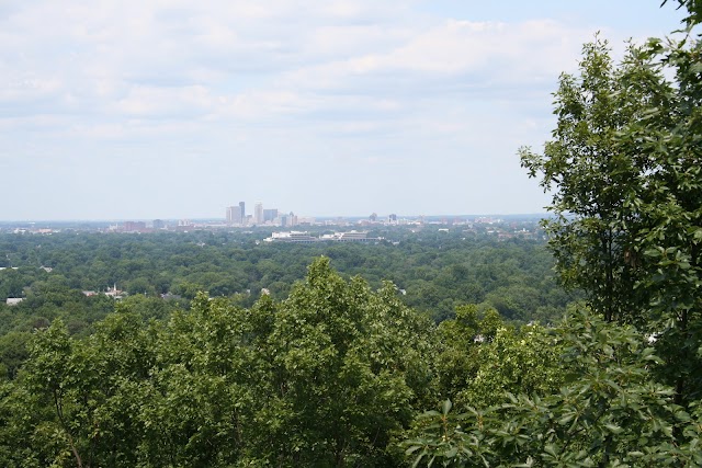 Iroquois Park