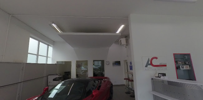 Auto-Center Ebikon - Autohändler