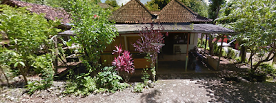 Photos of Rumah Masa Kecil Andreas Ab