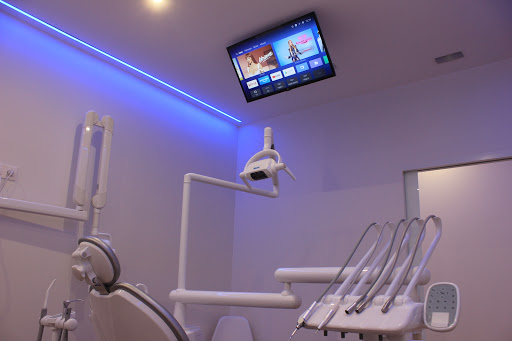 Clínica Dental Cardona | Dentistas en Zaragoza | Clínica Dental Zaragoza