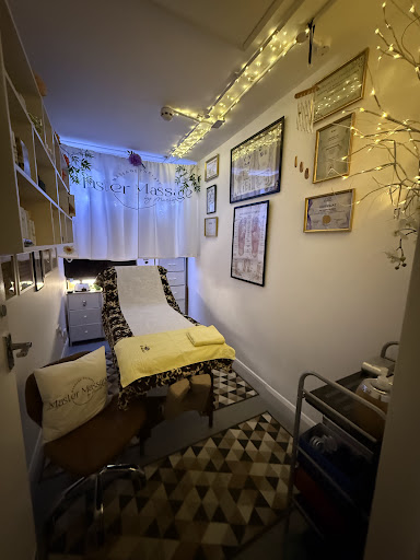 Master Massage by Marieta