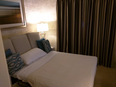 Photos of Colony Club by Elegant Hotels